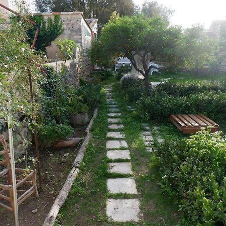 Giardino Farina Dimora Storica Bed & Breakfast Santa Croce Camerina Exterior photo